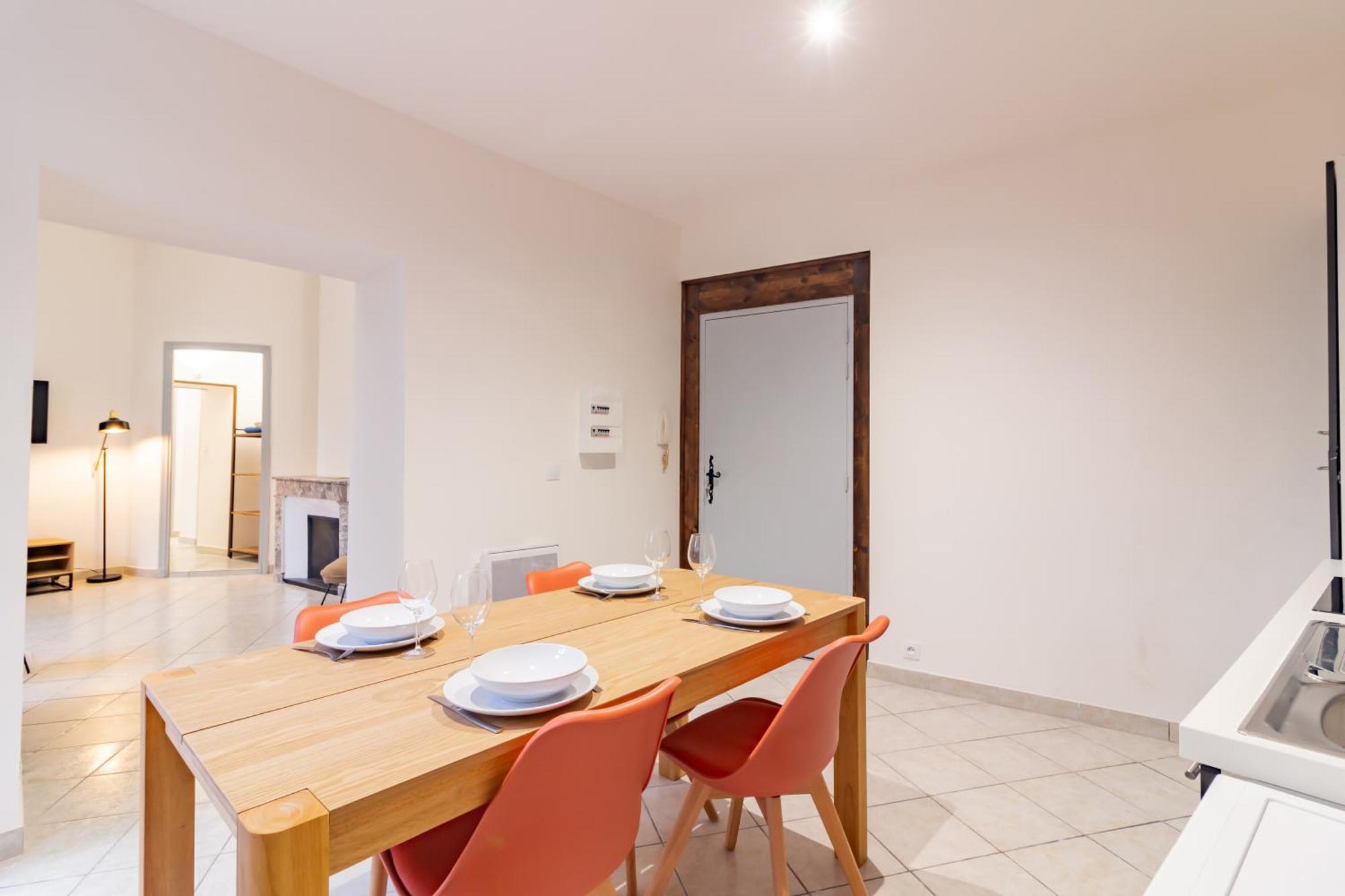 Spacieux Appartement En Plein Coeur De Béziers Extérieur photo