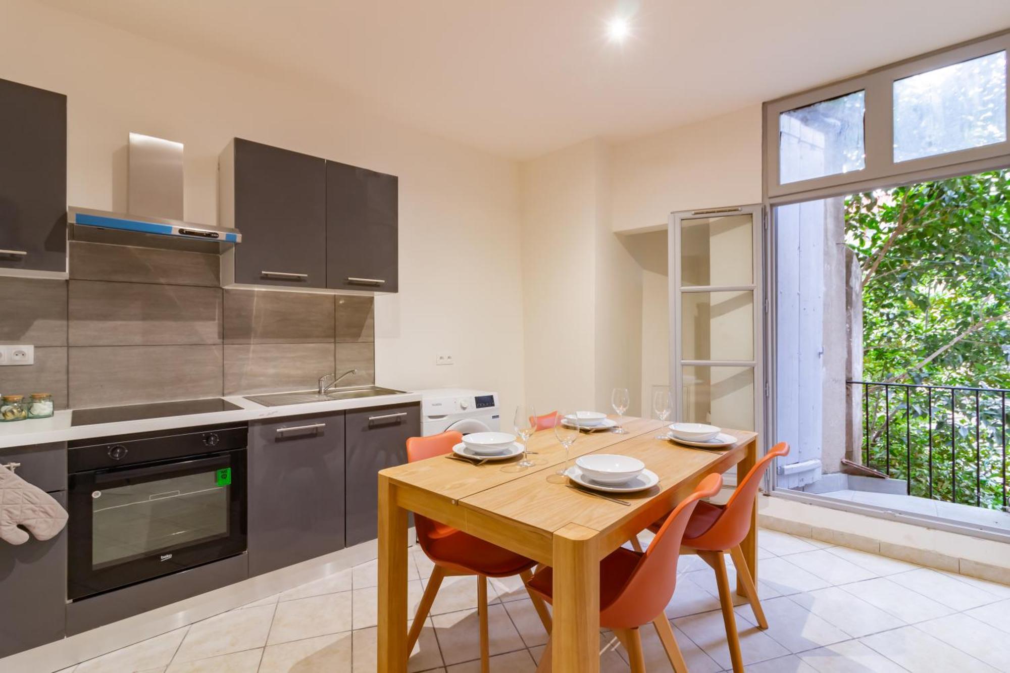 Spacieux Appartement En Plein Coeur De Béziers Extérieur photo
